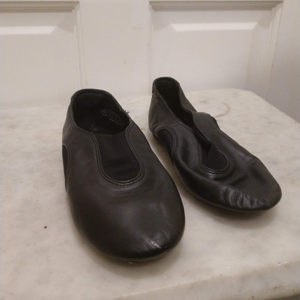 Capezio Jazz Dance Shoes (2 Pair)